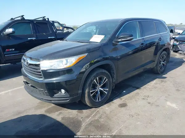 5TDBKRFH1GS258698 2016 TOYOTA HIGHLANDER - Image 2