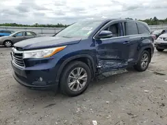 5TDBKRFH1GS279325 2016 TOYOTA HIGHLANDER