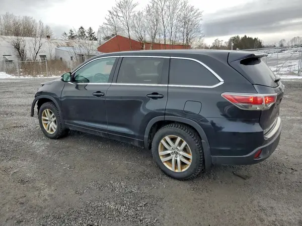 5TDBKRFH1GS292110 2016 TOYOTA HIGHLANDER - Image 2