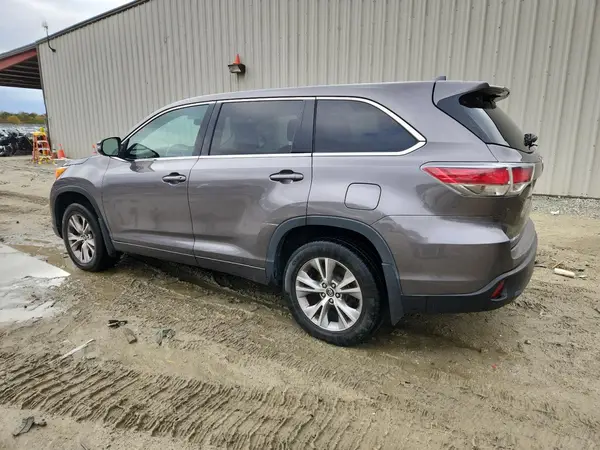 5TDBKRFH1GS304370 2016 TOYOTA HIGHLANDER - Image 2