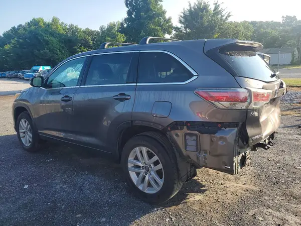5TDBKRFH1GS312730 2016 TOYOTA HIGHLANDER - Image 2