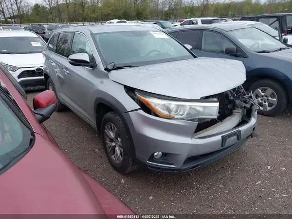 5TDBKRFH1GS317748 2016 TOYOTA HIGHLANDER - Image 1