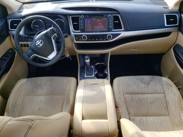 5TDBKRFH1GS328698 2016 TOYOTA HIGHLANDER - Image 8