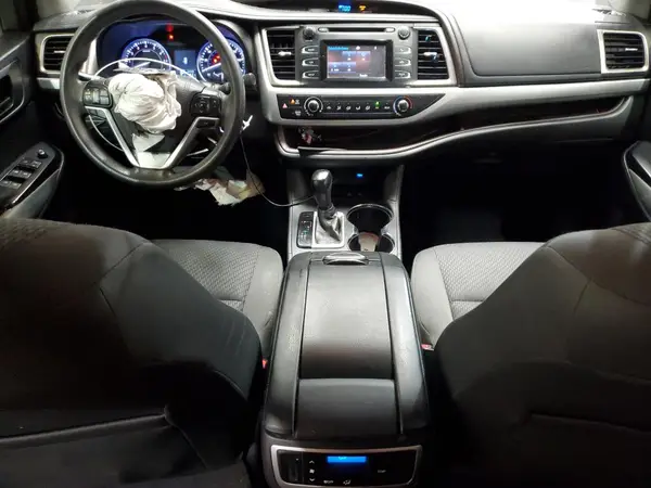5TDBKRFH1GS348028 2016 TOYOTA HIGHLANDER - Image 8