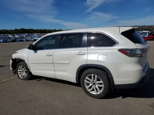 5TDBKRFH2GS268009 2016 TOYOTA HIGHLANDER - Image 2