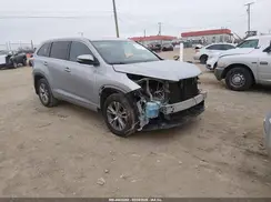 5TDBKRFH2GS268902 2016 TOYOTA HIGHLANDER