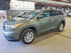 5TDBKRFH2GS269323 2016 TOYOTA HIGHLANDER