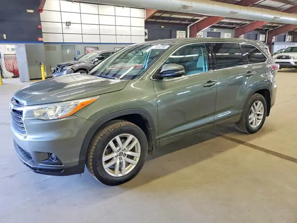 5TDBKRFH2GS269323 2016 TOYOTA HIGHLANDER - Image 1