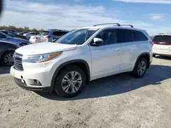 5TDBKRFH2GS284145 2016 TOYOTA HIGHLANDER
