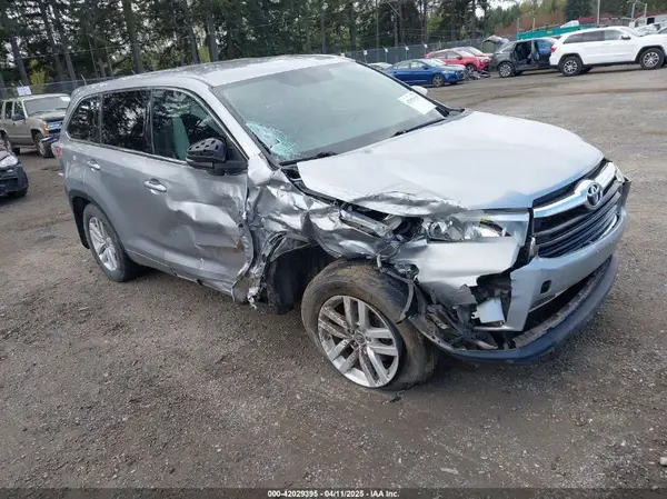 5TDBKRFH2GS289927 2016 TOYOTA HIGHLANDER - Image 1