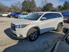 5TDBKRFH2GS292942 2016 TOYOTA HIGHLANDER
