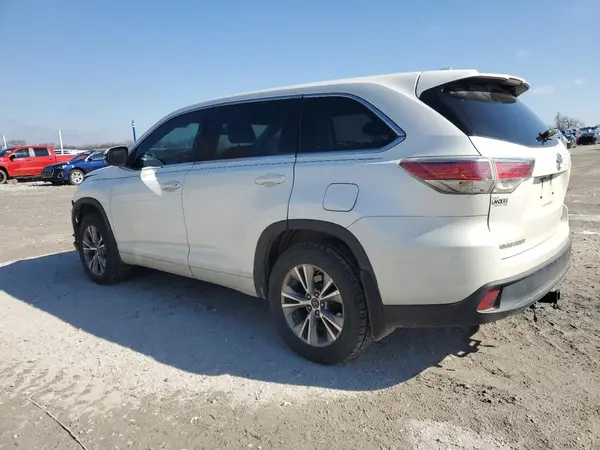 5TDBKRFH2GS295310 2016 TOYOTA HIGHLANDER - Image 2