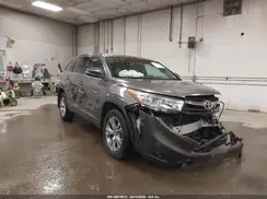 5TDBKRFH2GS303521 2016 TOYOTA HIGHLANDER