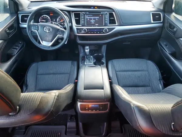 5TDBKRFH2GS308105 2016 TOYOTA HIGHLANDER - Image 8