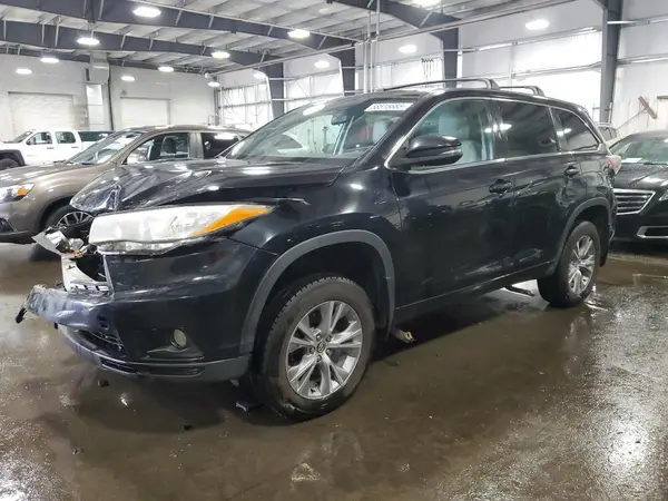 5TDBKRFH2GS308976 2016 TOYOTA HIGHLANDER - Image 1