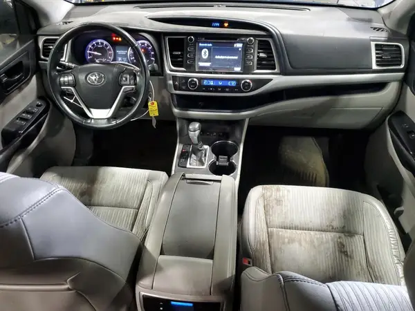 5TDBKRFH2GS308976 2016 TOYOTA HIGHLANDER - Image 8