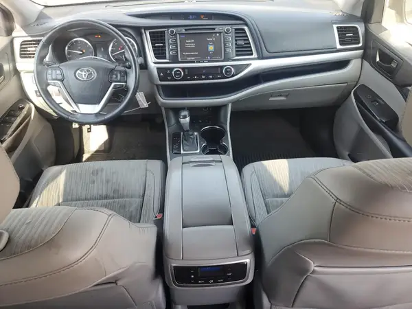 5TDBKRFH2GS312381 2016 TOYOTA HIGHLANDER - Image 8