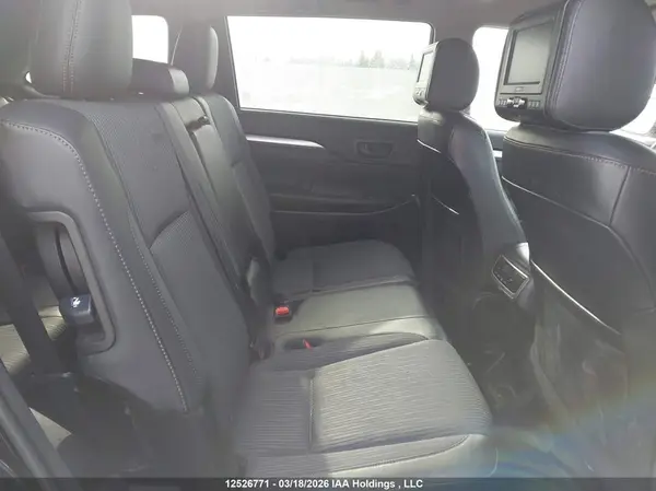 5TDBKRFH2GS315829 2016 TOYOTA HIGHLANDER - Image 8