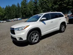 5TDBKRFH2GS323378 2016 TOYOTA HIGHLANDER