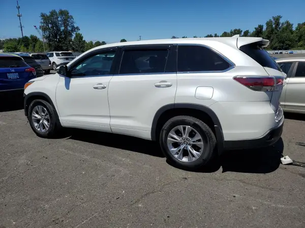 5TDBKRFH2GS344764 2016 TOYOTA HIGHLANDER - Image 2