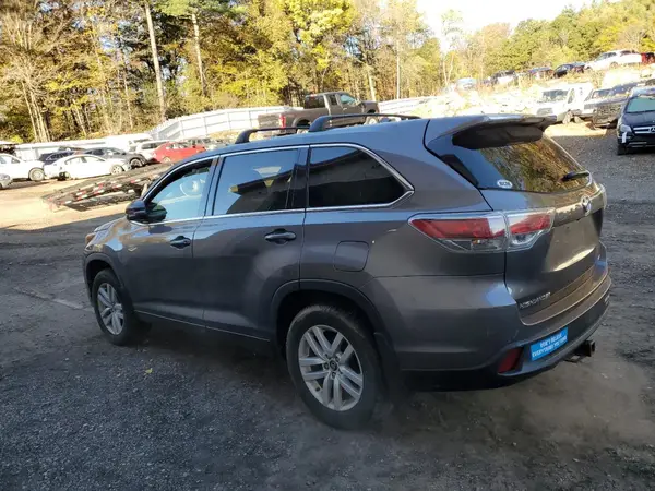 5TDBKRFH2GS349849 2016 TOYOTA HIGHLANDER - Image 2