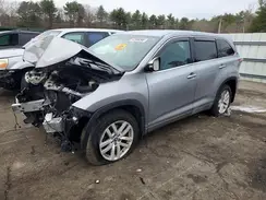 5TDBKRFH2GS350886 2016 TOYOTA HIGHLANDER