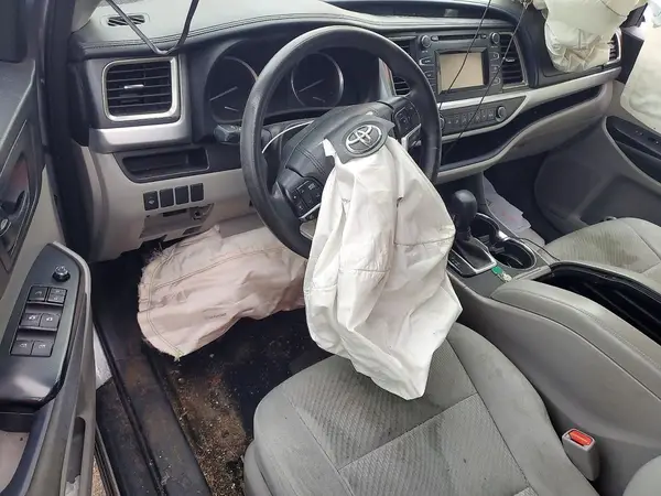 5TDBKRFH2GS350886 2016 TOYOTA HIGHLANDER - Image 8