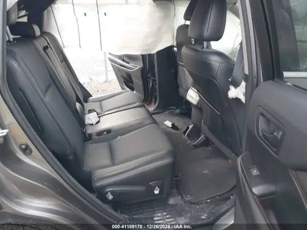 5TDBKRFH2GS352654 2016 TOYOTA HIGHLANDER - Image 8