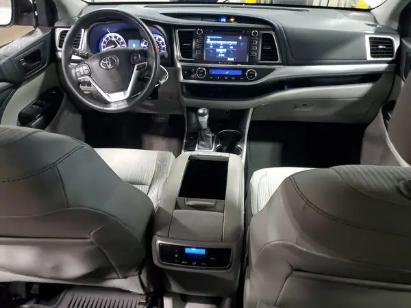 5TDBKRFH3GS234466 2016 TOYOTA HIGHLANDER - Image 8