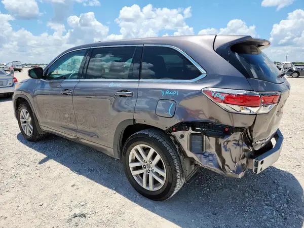 5TDBKRFH3GS245029 2016 TOYOTA HIGHLANDER - Image 2
