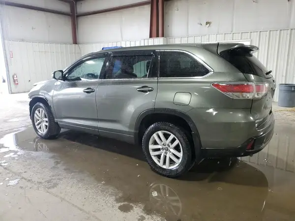 5TDBKRFH3GS267161 2016 TOYOTA HIGHLANDER - Image 2