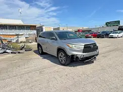 5TDBKRFH4GS255097 2016 TOYOTA HIGHLANDER