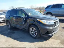 5TDBKRFH4GS292618 2016 TOYOTA HIGHLANDER