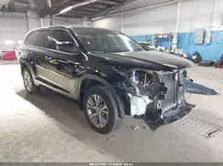 5TDBKRFH4GS307182 2016 TOYOTA HIGHLANDER