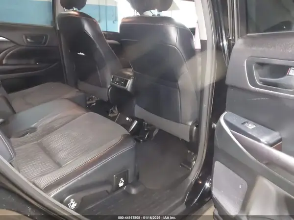 5TDBKRFH4GS307182 2016 TOYOTA HIGHLANDER - Image 8
