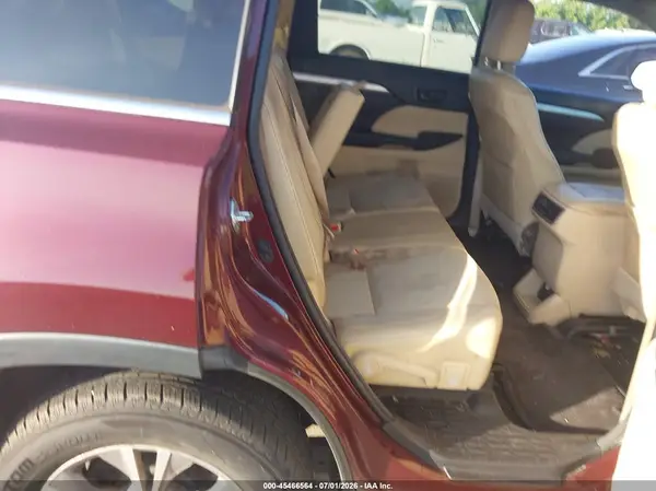 5TDBKRFH5GS241449 2016 TOYOTA HIGHLANDER - Image 8