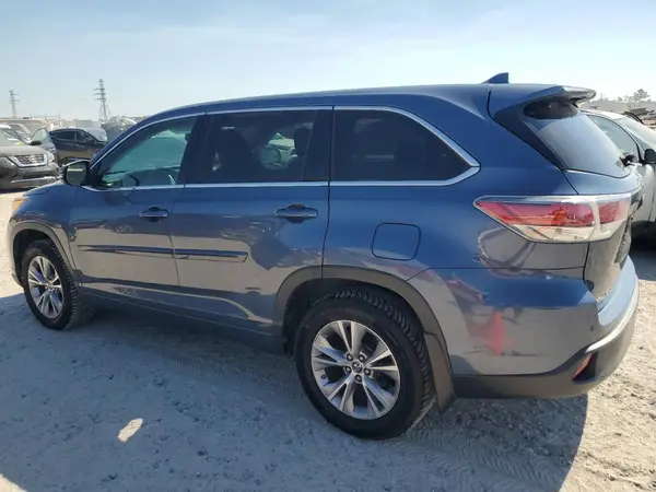 5TDBKRFH5GS245016 2016 TOYOTA HIGHLANDER - Image 2