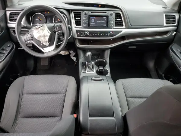 5TDBKRFH5GS314920 2016 TOYOTA HIGHLANDER - Image 8