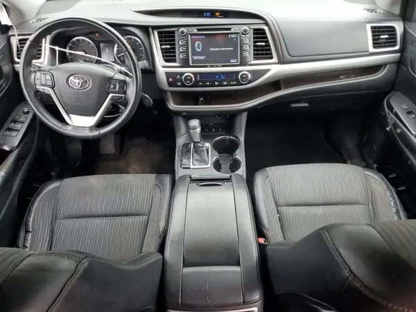 5TDBKRFH5GS318031 2016 TOYOTA HIGHLANDER - Image 8
