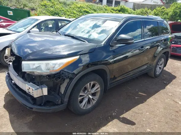 5TDBKRFH5GS322550 2016 TOYOTA HIGHLANDER - Image 2