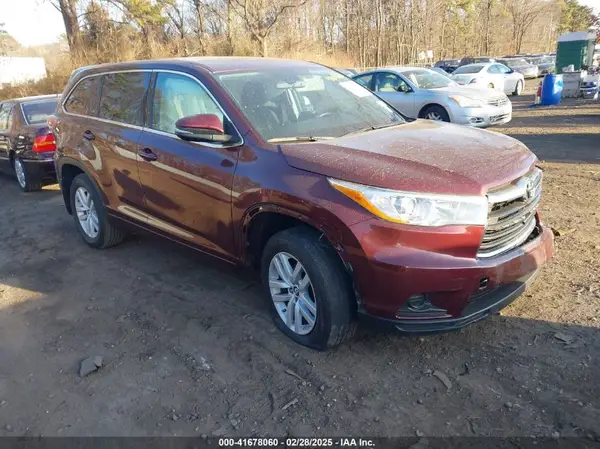 5TDBKRFH5GS332785 2016 TOYOTA HIGHLANDER - Image 1