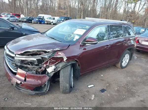 5TDBKRFH5GS332785 2016 TOYOTA HIGHLANDER - Image 2