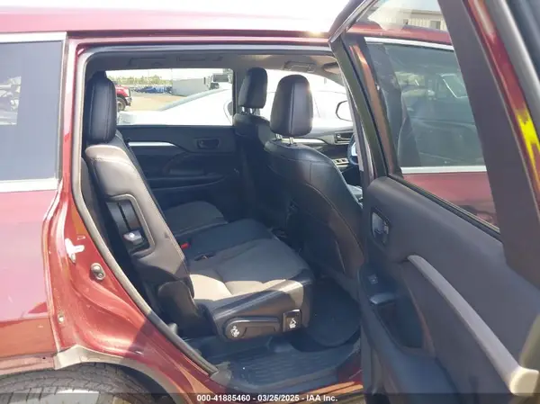 5TDBKRFH5GS338960 2016 TOYOTA HIGHLANDER - Image 8