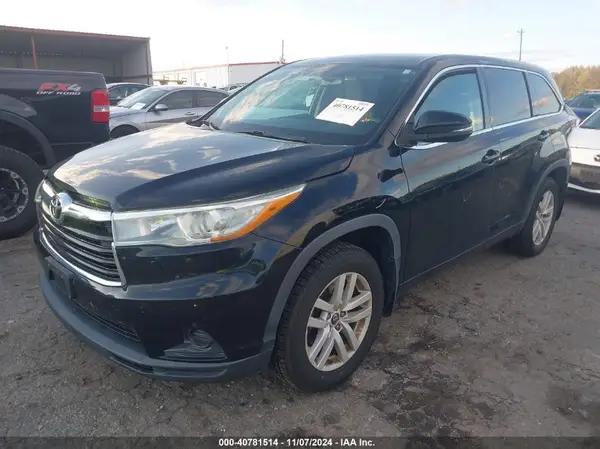 5TDBKRFH6GS301089 2016 TOYOTA HIGHLANDER - Image 2