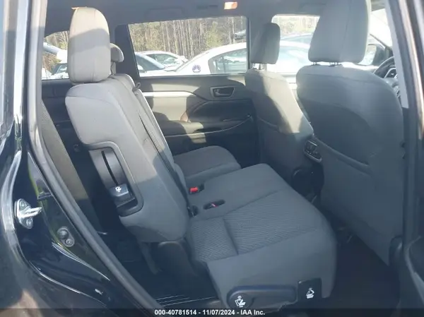 5TDBKRFH6GS301089 2016 TOYOTA HIGHLANDER - Image 8