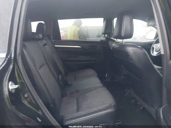 5TDBKRFH6GS306695 2016 TOYOTA HIGHLANDER - Image 8