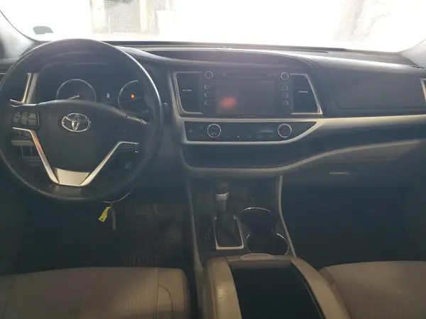 5TDBKRFH6GS316644 2016 TOYOTA HIGHLANDER - Image 8