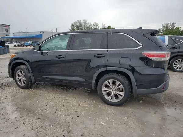 5TDBKRFH7GS242232 2016 TOYOTA HIGHLANDER - Image 2
