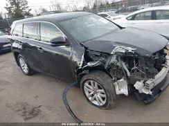 5TDBKRFH7GS272380 2016 TOYOTA HIGHLANDER