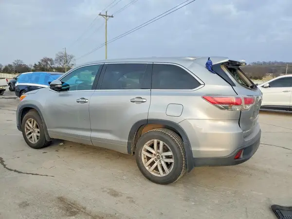 5TDBKRFH7GS312778 2016 TOYOTA HIGHLANDER - Image 2